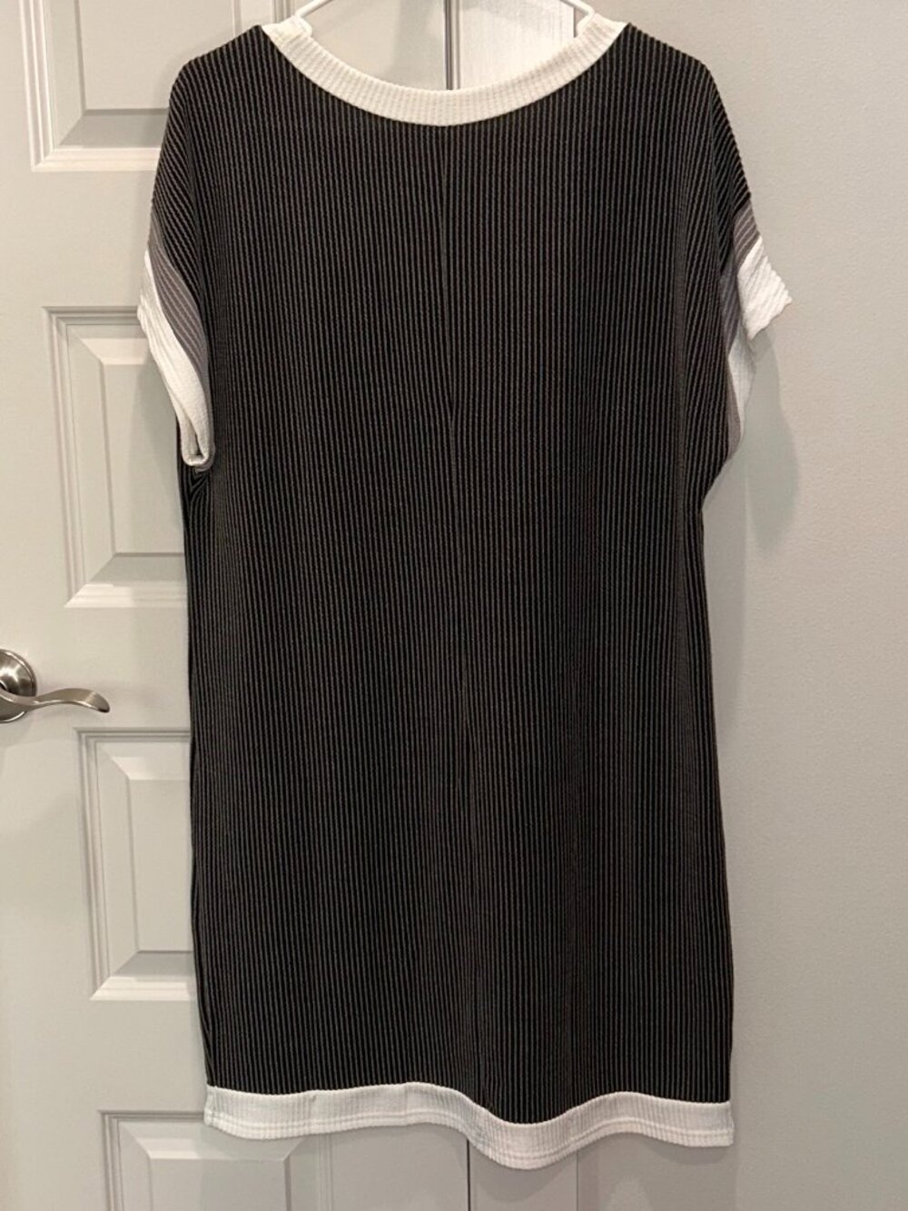 Raised Rib Black Dress - Picture 2 of 8